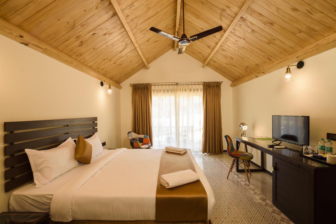 Stone Wood Resort, Mandrem Exterior photo