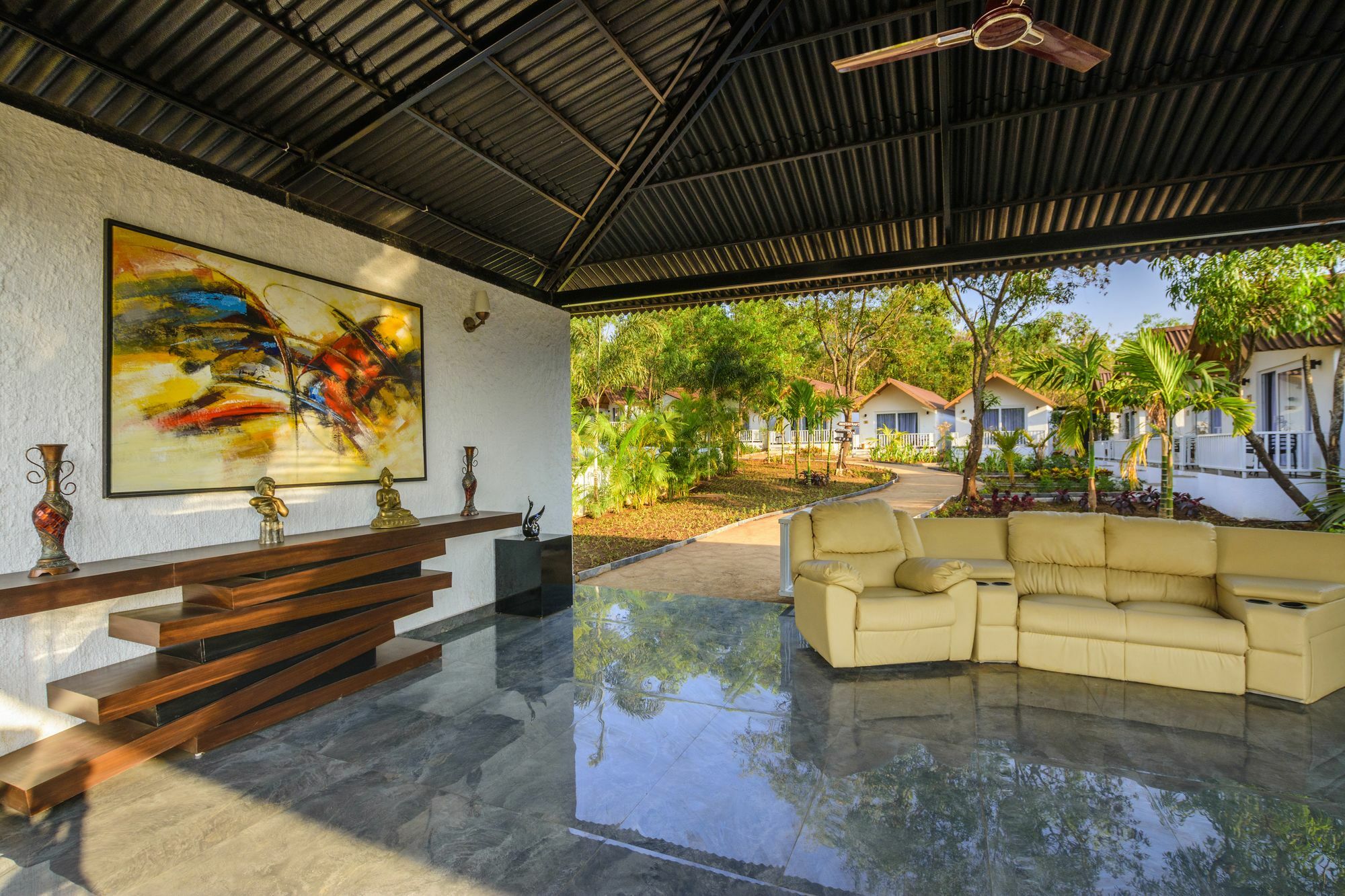 Stone Wood Resort, Mandrem Exterior photo